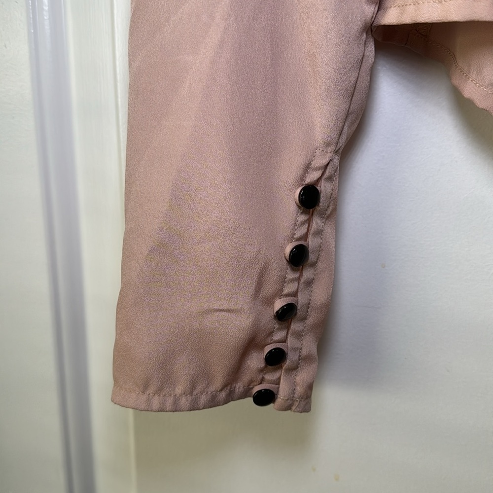 Long sleeve Back Zip Too - Picture 2 of 4